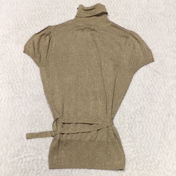 NWT turtleneck sweater - size Medium - Picture 8 of 9